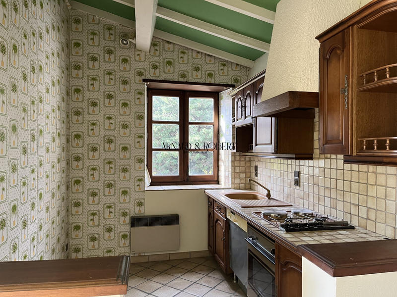 Villa - 211 m² - 8 pièces