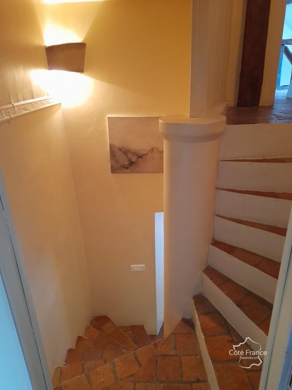 Propriété - 200 m² - 6 pièces