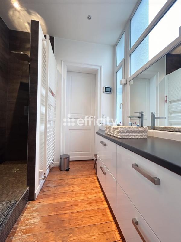 Appartement - 103 m² - 4 pièces