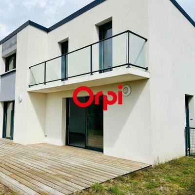 Maison - 136 m² - 5 pièces