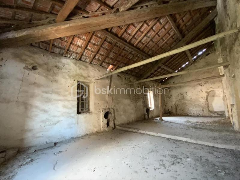 Maison - 400 m² - 11 pièces