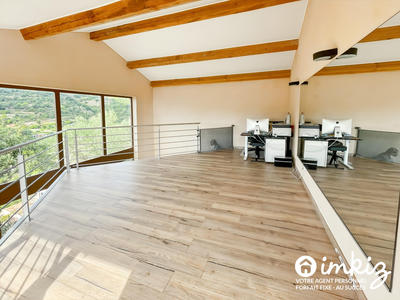 Maison - 108 m² - 4 pièces