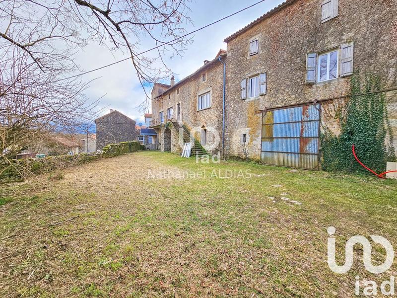 Maison - 171 m² - 9 pièces