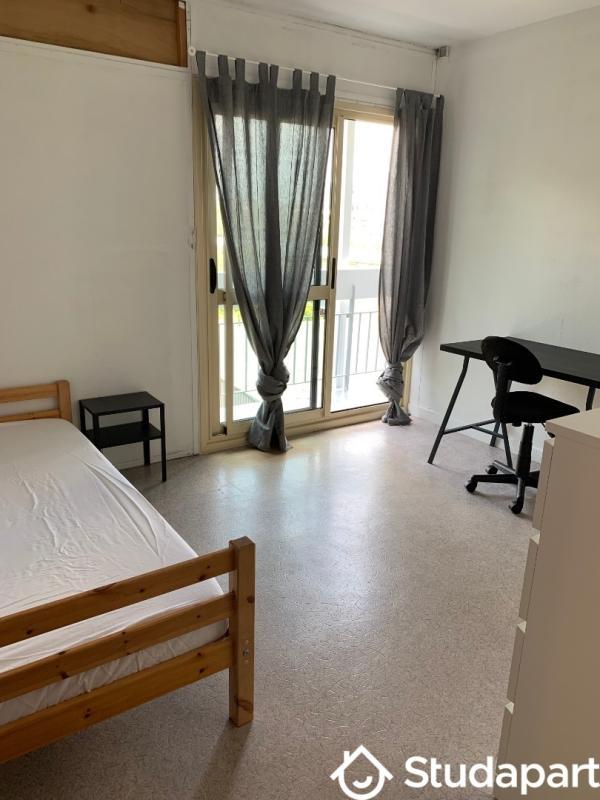 Chambre - 12 m² - 1 pièce