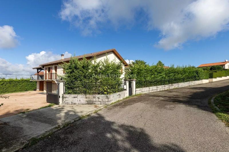 Maison - 132 m² - 6 pièces