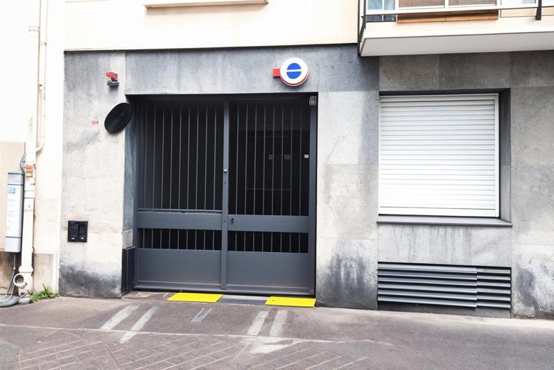 Parking / Garage - 10 m²
