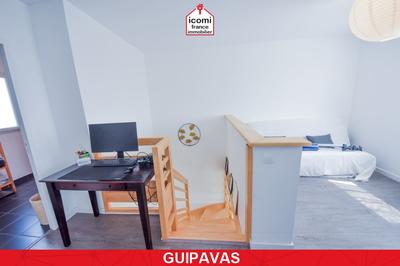 Maison - 92 m² - 5 pièces