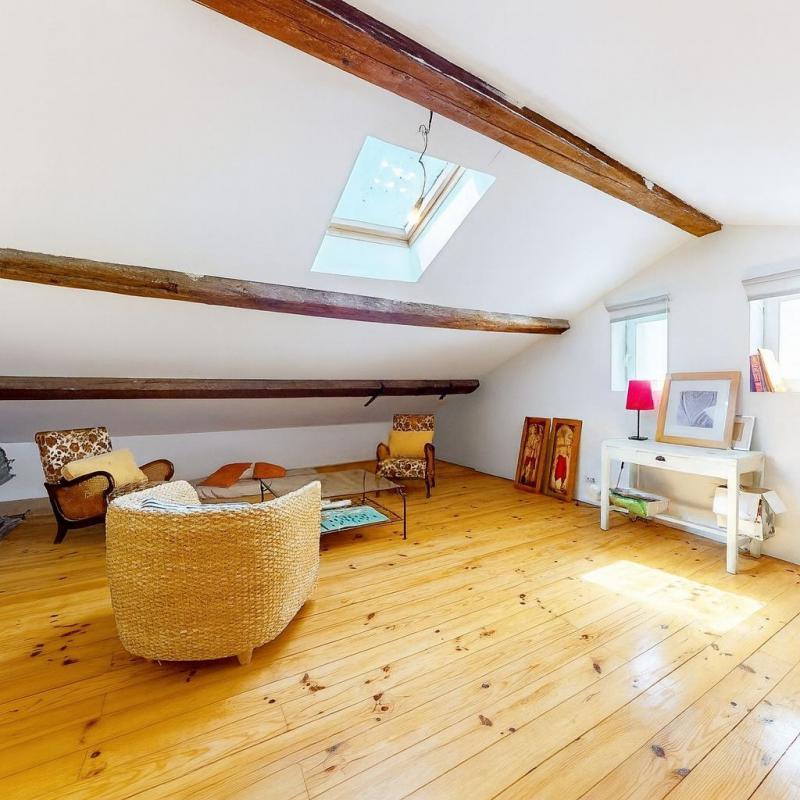 Maison - 217 m² - 5 pièces