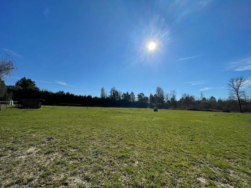 Terrain - 67 406 m²