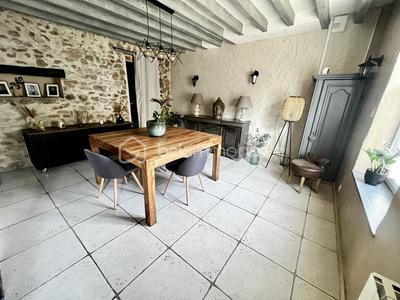 Maison - 150 m² - 6 pièces