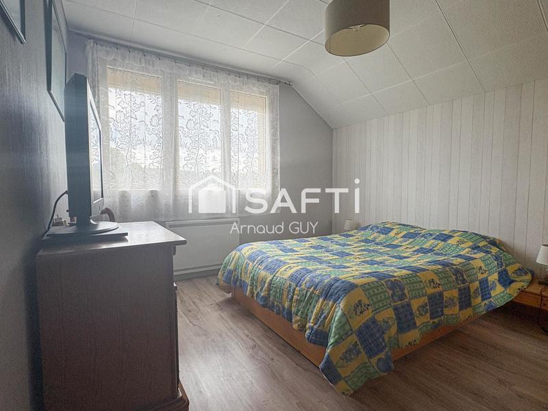 Maison - 230 m² - 8 pièces