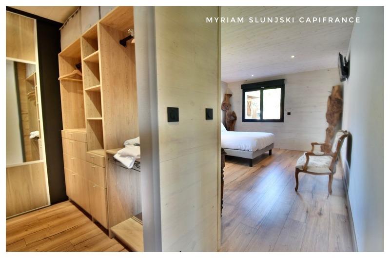 Villa - 210 m² - 6 pièces