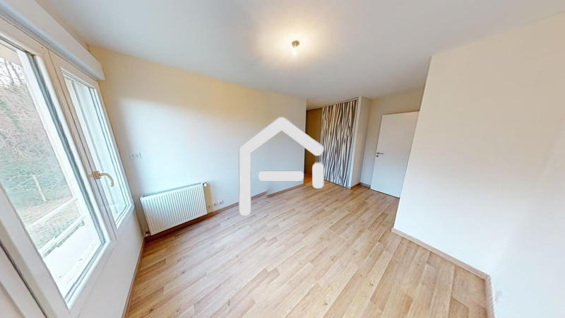 Maison - 145 m² - 5 pièces