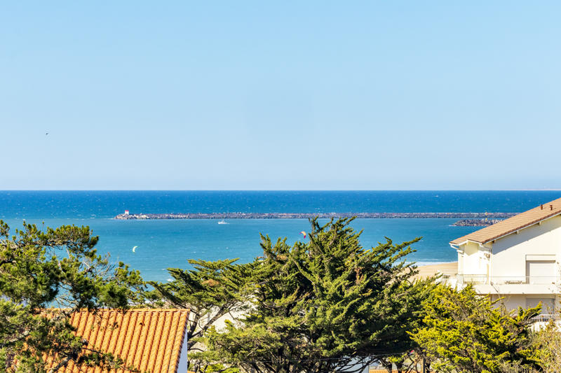 Appartement - 90 m² - 4 pièces