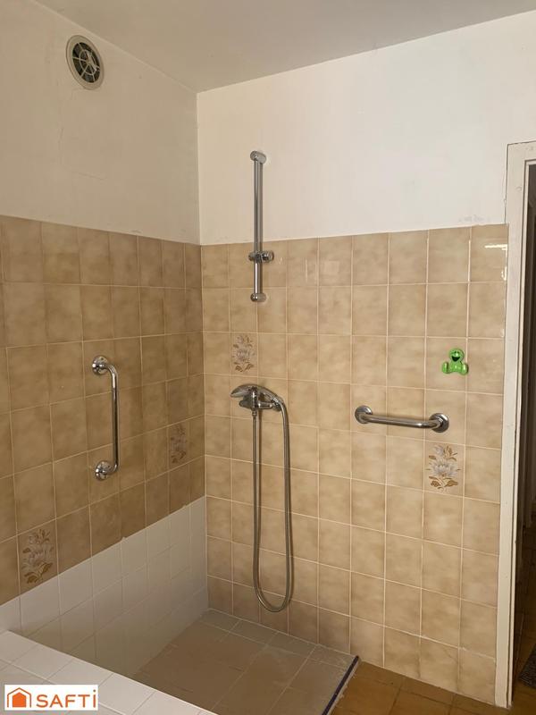 Maison - 98 m² - 4 pièces