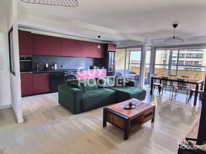 Appartement - 84 m² - 4 pièces