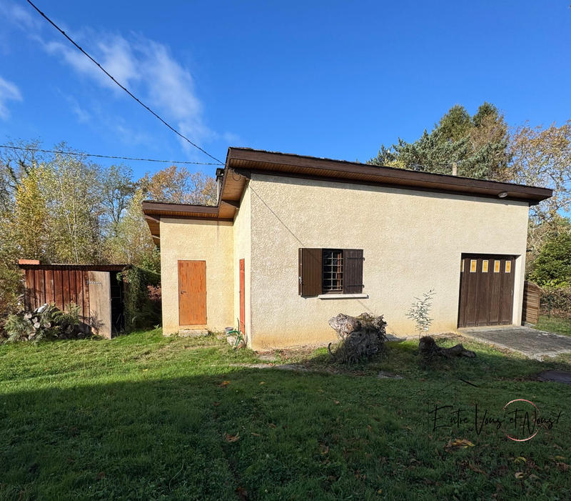 Maison traditionnelle - 134 m² - 6 pièces