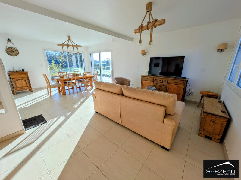 Maison - 104 m² - 5 pièces