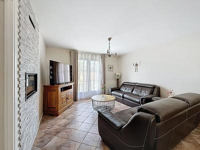 Maison - 177 m² - 6 pièces