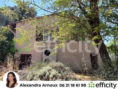 Maison - 150 m² - 4 pièces