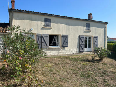 Maison - 111 m² - 4 pièces