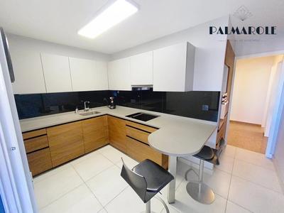 Appartement - 100 m² - 4 pièces