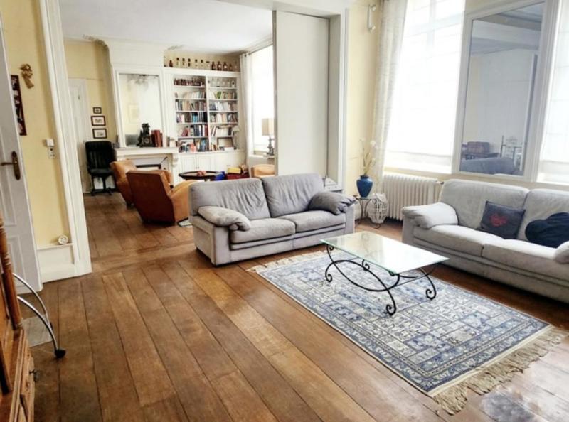 Demeure - 374 m² - 12 pièces