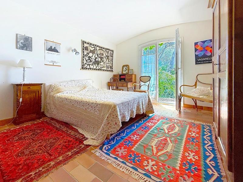 Maison - 177 m² - 7 pièces