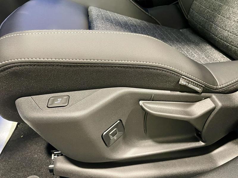 Peugeot 5008 III 1.2 Hybrid 145 Dcs6 Allure