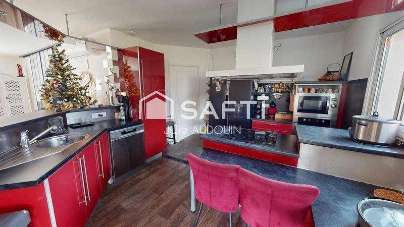 Maison - 149 m² - 7 pièces