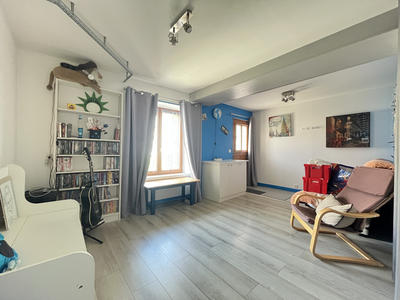 Maison - 134 m² - 6 pièces