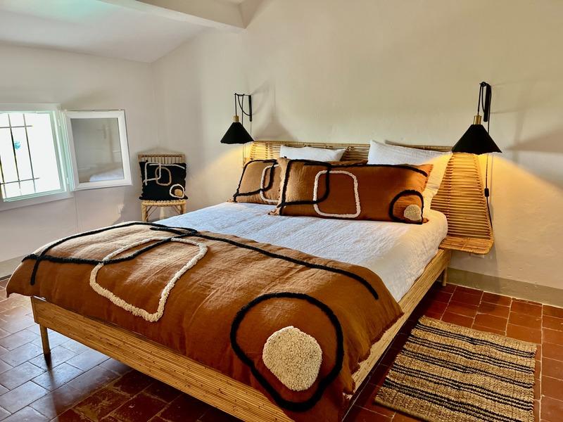 Maison - 455 m² - 12 pièces