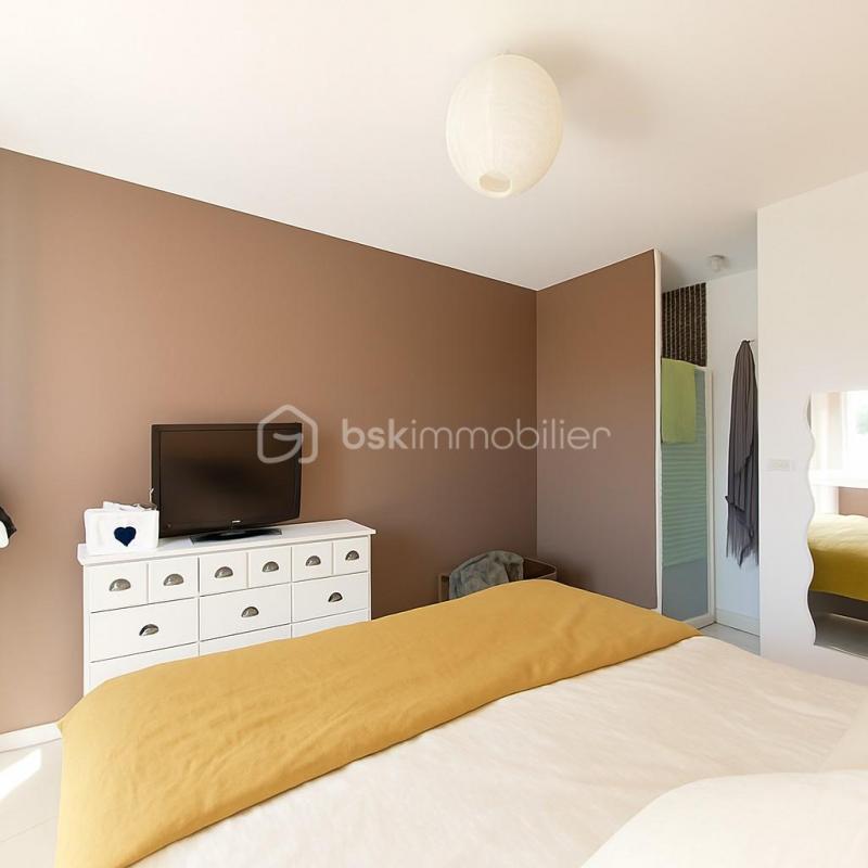 Maison traditionnelle - 163 m² - 5 pièces