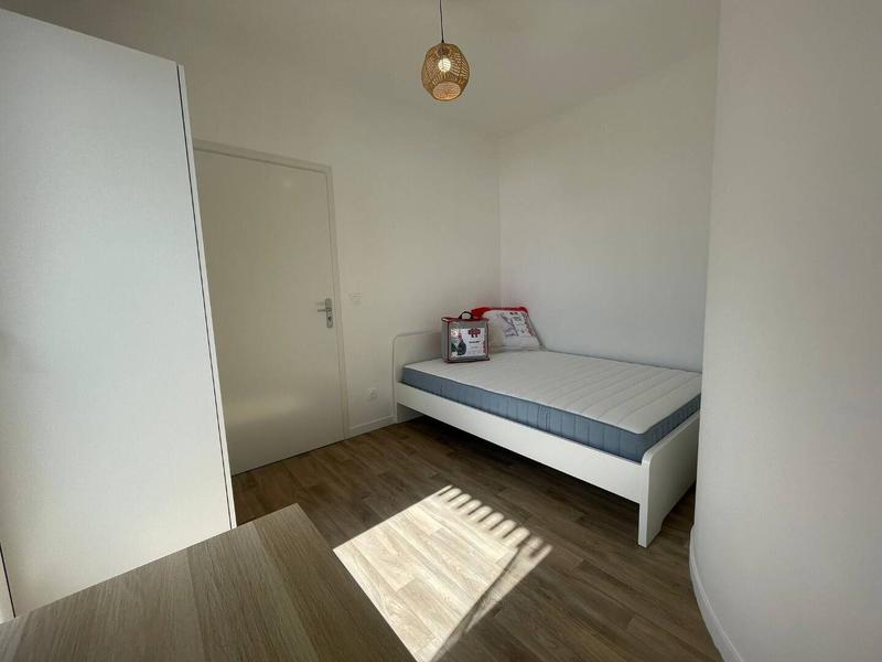 Appartement - 83 m² - 4 pièces