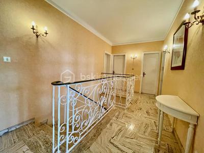 Maison de village - 214 m² - 7 pièces