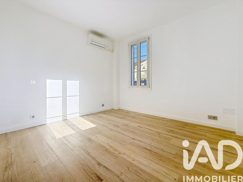 Appartement - 93 m² - 4 pièces