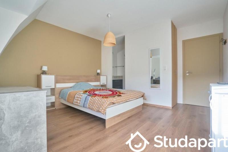 Chambre - 16 m² - 1 pièce