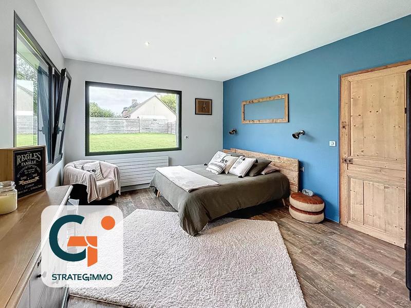 Maison - 240 m² - 7 pièces