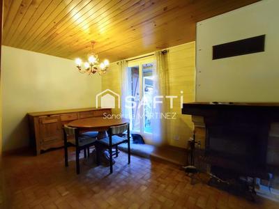 Maison - 107 m² - 7 pièces