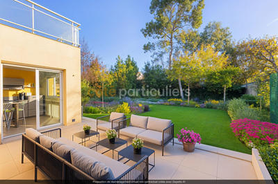 Maison - 193 m² - 9 pièces