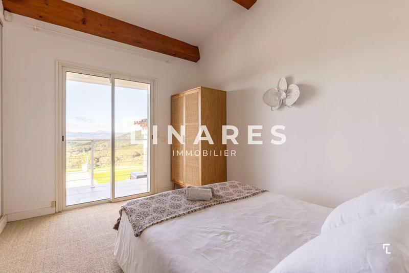 Maison - 168 m² - 5 pièces