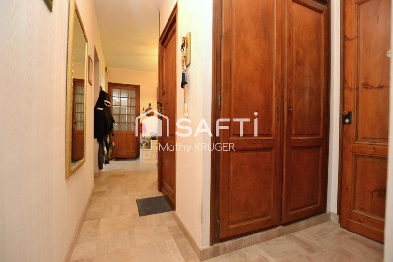 Propriété - 228 m² - 7 pièces