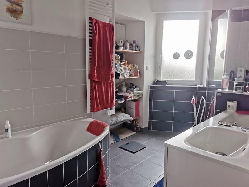 Maison de village - 266 m² - 6 pièces