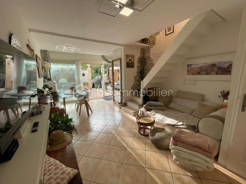 Maison - 60 m² - 3 pièces