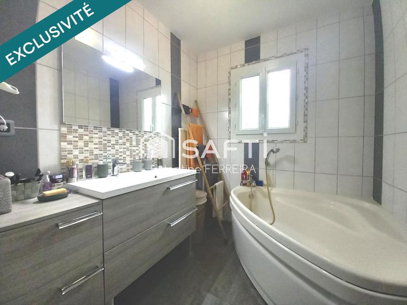 Maison - 110 m² - 4 pièces