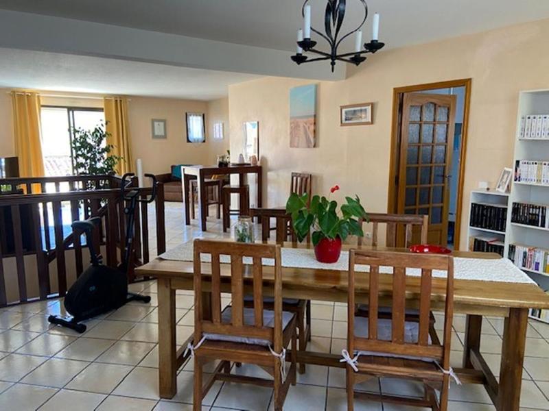 Appartement - 145 m² - 4 pièces