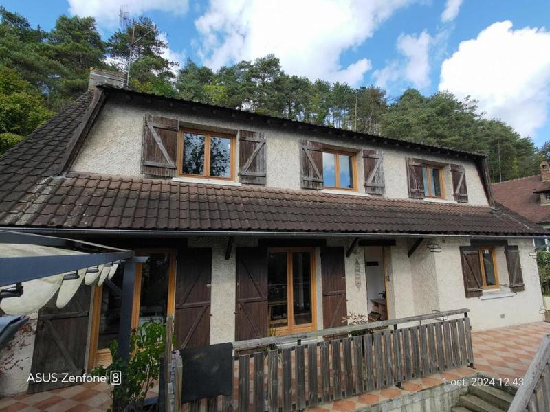 Maison - 177 m² - 7 pièces