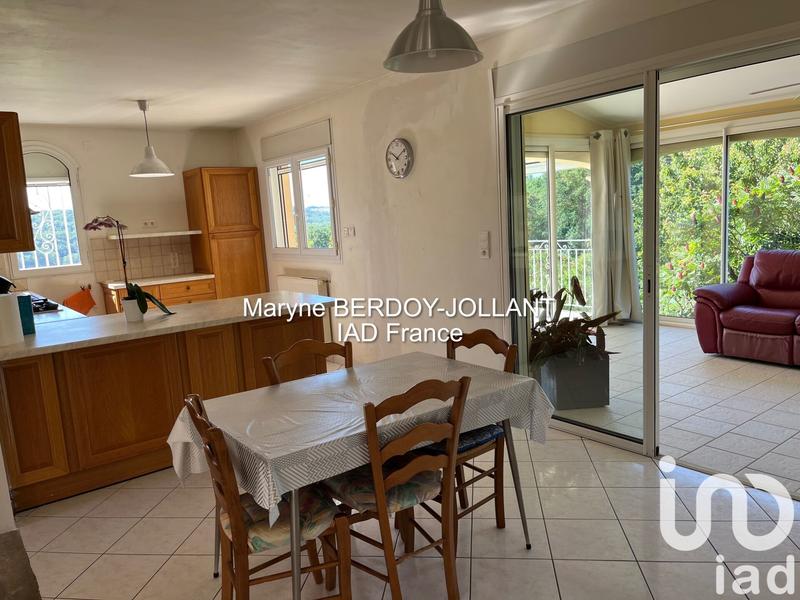 Maison - 184 m² - 6 pièces