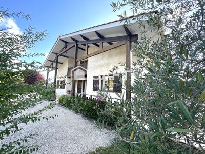 Villa - 187 m² - 7 pièces