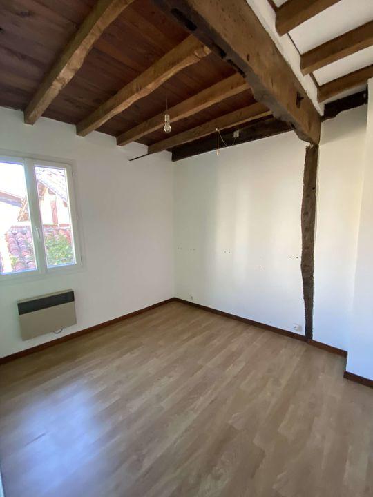 Maison de ville - 76 m² - 2 pièces
